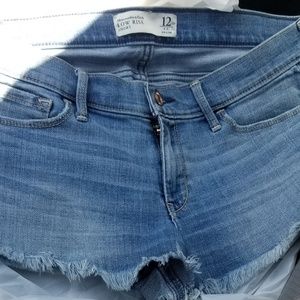 A&F Jean short shorts 12/31